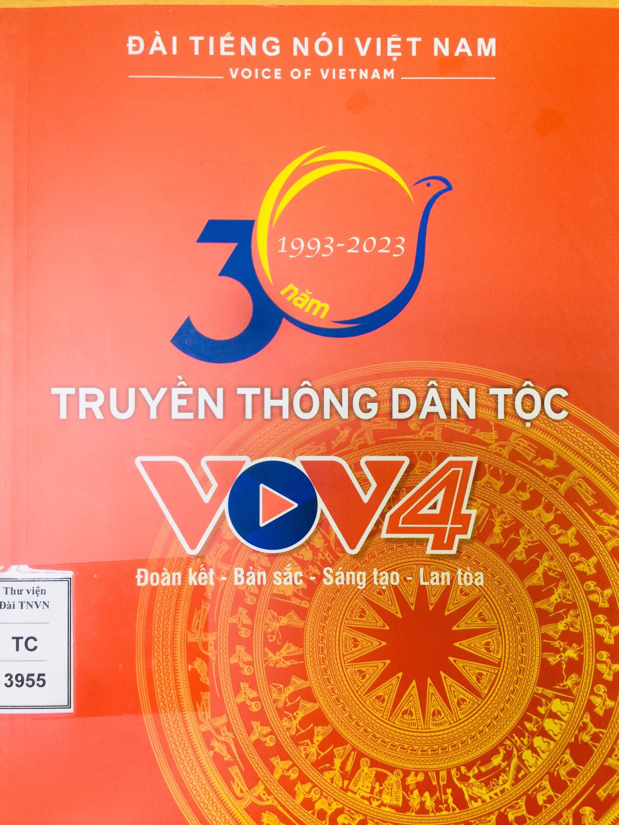 30 năm truyền thông dân tộc